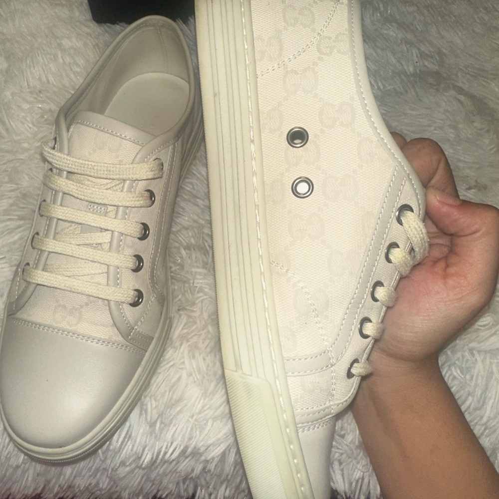 Gucci Women's Light Beige Lace-Up Sneakers - Picture 10 of 16